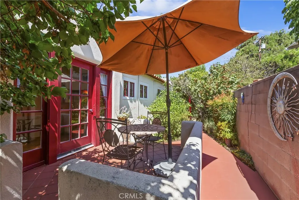 125 E H Street