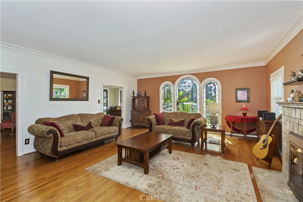 125 E H Street