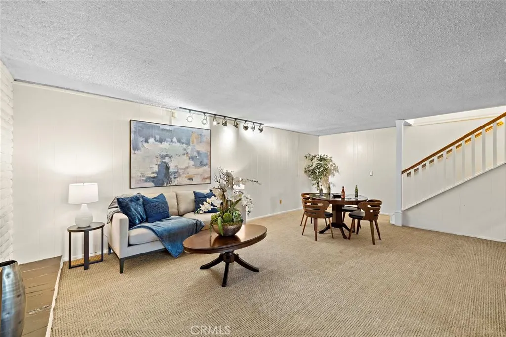514 Fernpark Drive