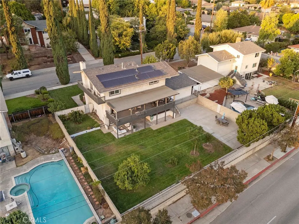 514 Fernpark Drive