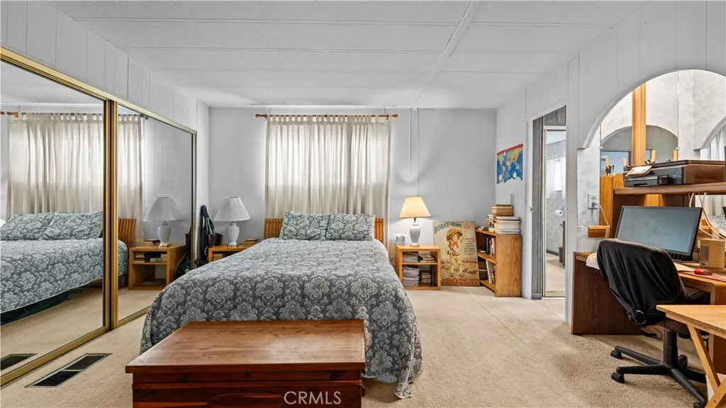 1245 W Cienega Avenue, #183