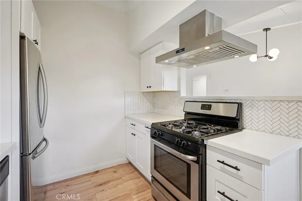 6138 N Traymore