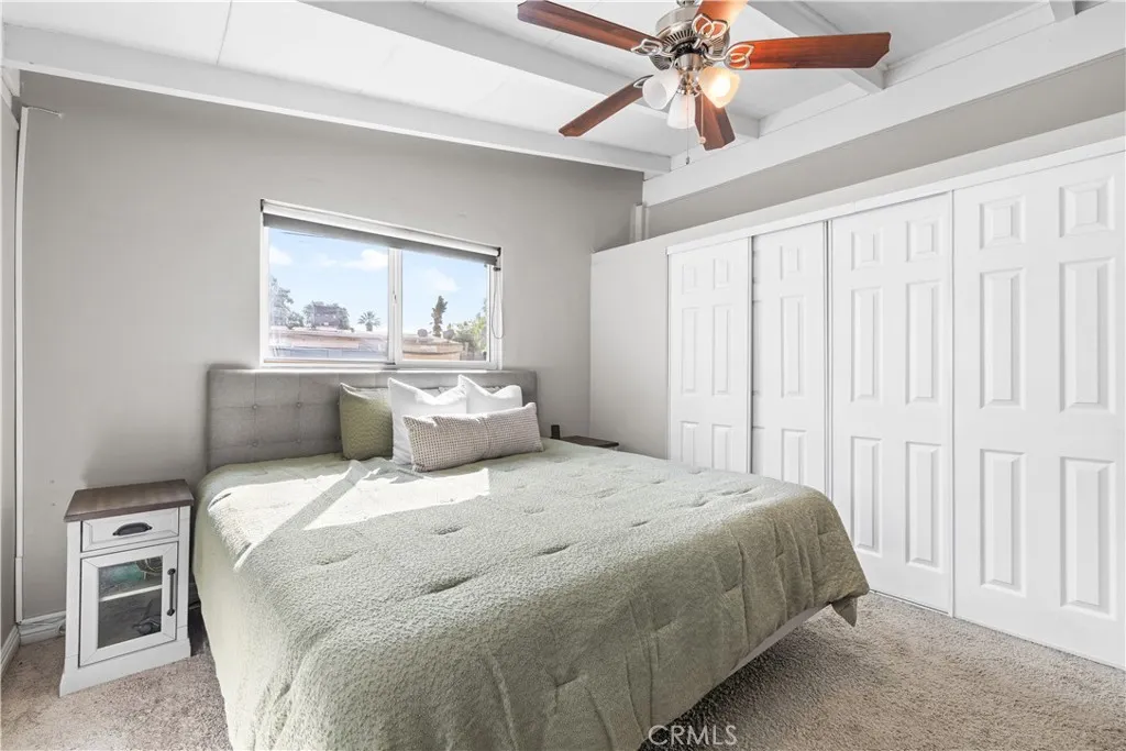 950 Forestdale