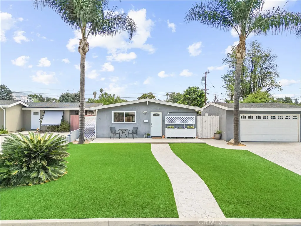 950 Forestdale