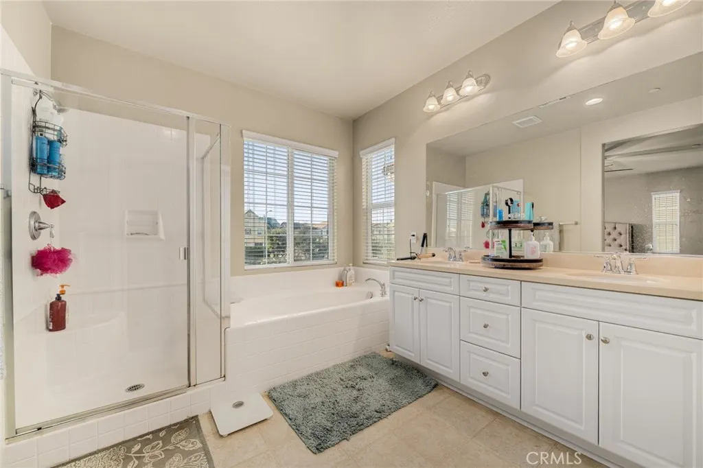 3137 E Chip Smith