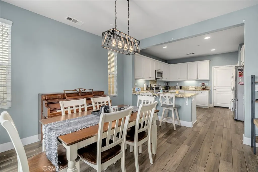 3137 E Chip Smith
