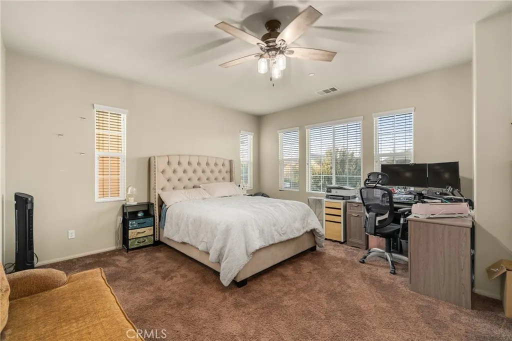 3137 E Chip Smith