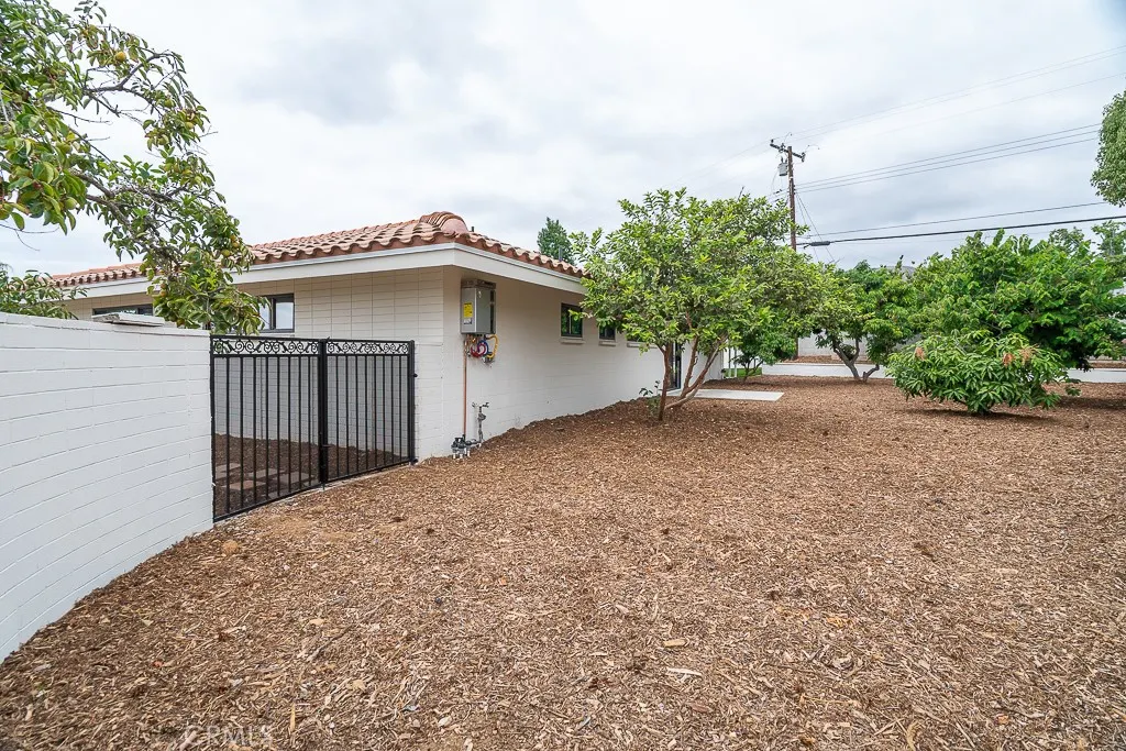 1355 Aldersgate