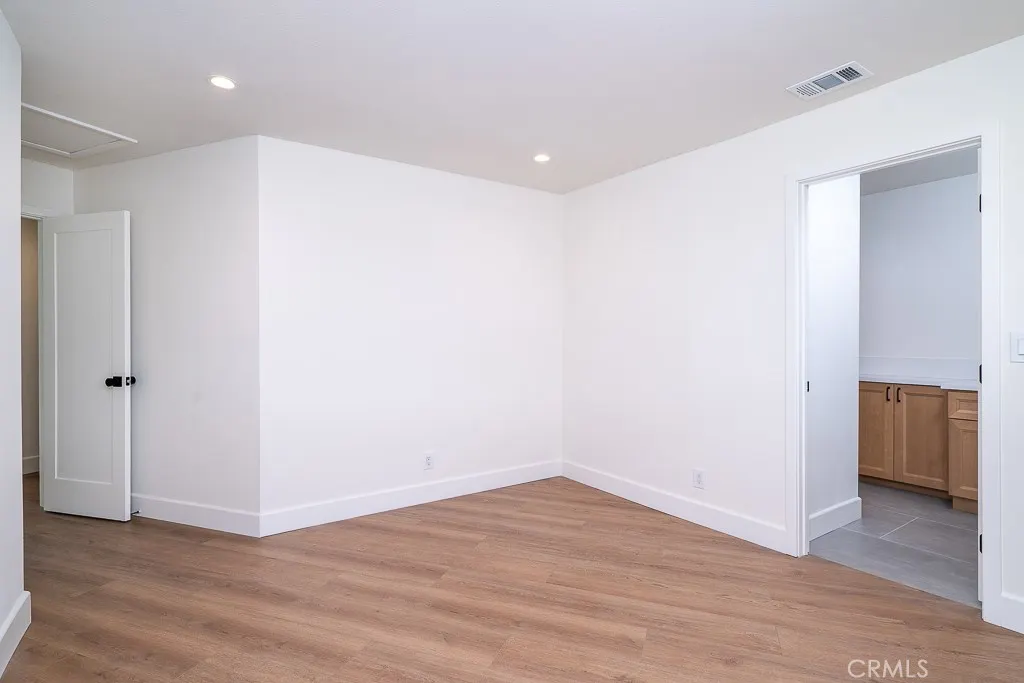 1355 Aldersgate