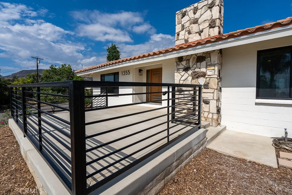 1355 Aldersgate