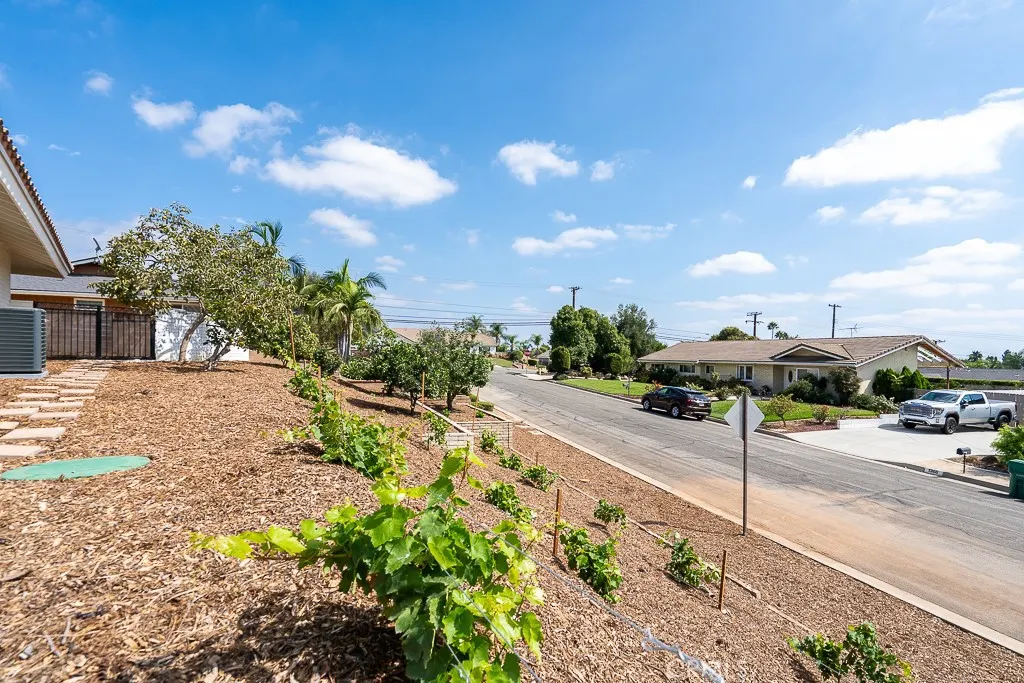 1355 Aldersgate