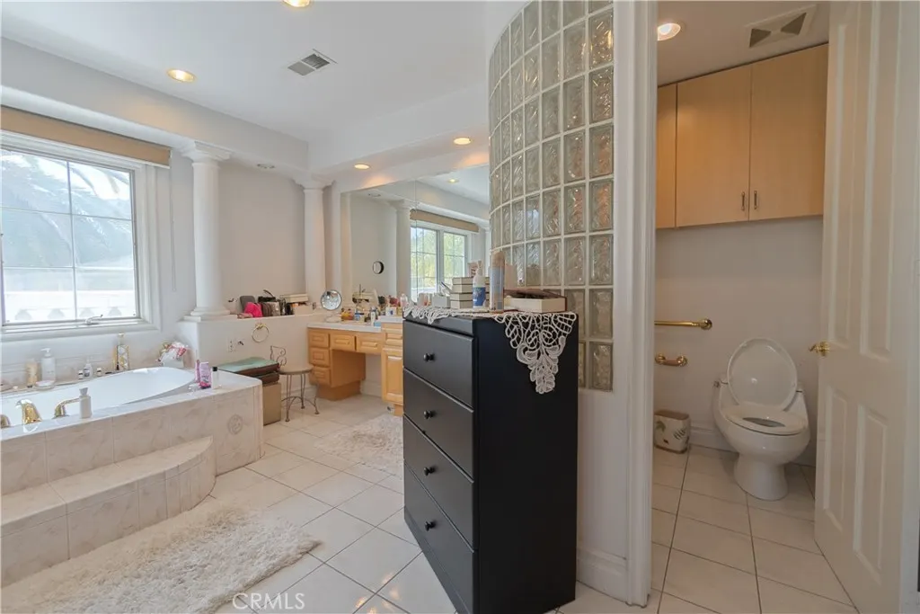 2829 Countrywood Ln