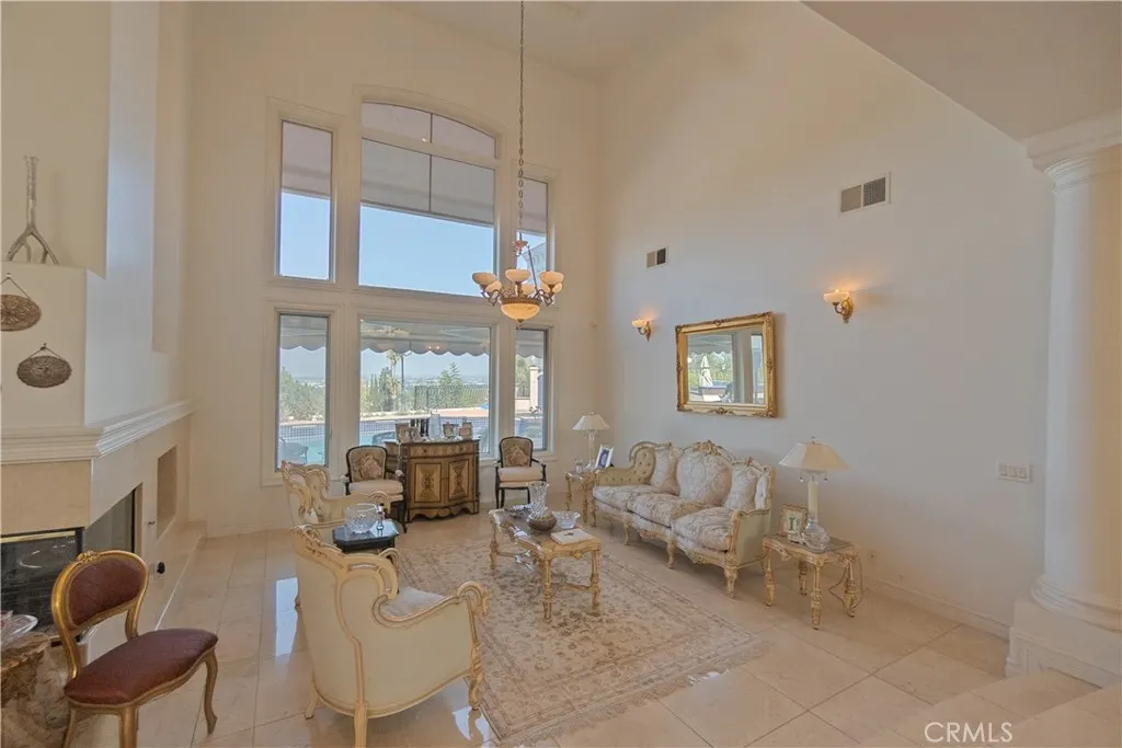 2829 Countrywood Ln