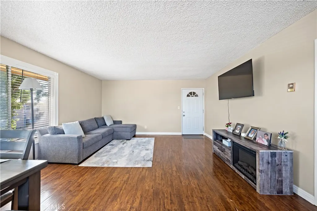 2018 Las Vegas Avenue, #18