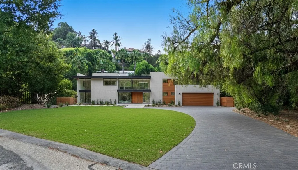2117 S Buenos Aires Drive