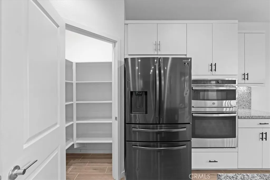 4877 S Avocado Trail