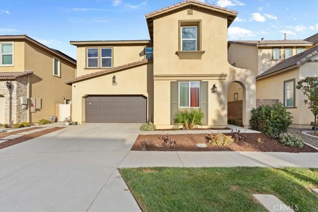 4877 S Avocado Trail