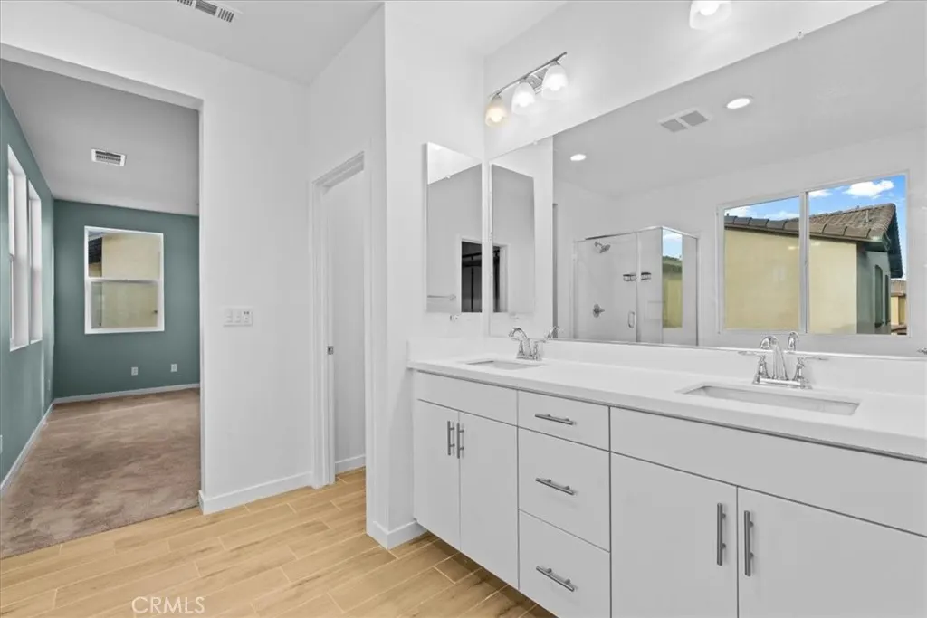 4877 S Avocado Trail