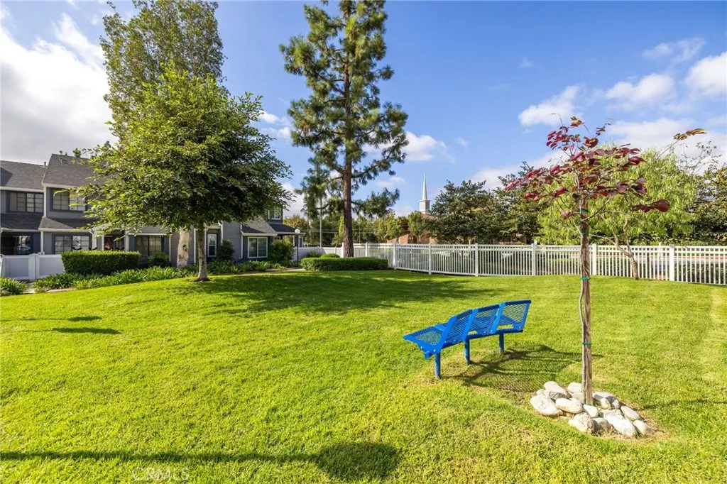 1783 Shady Oaks Court
