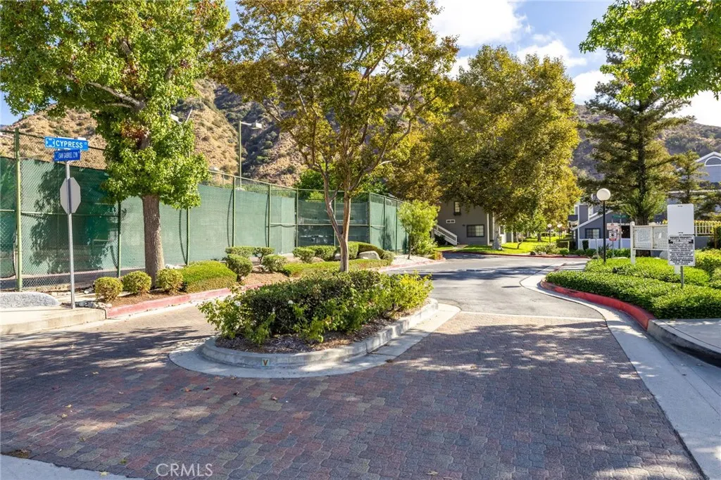 1783 Shady Oaks Court