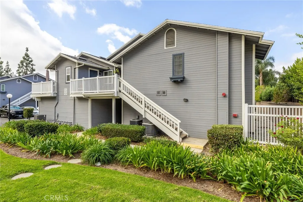 1783 Shady Oaks Court