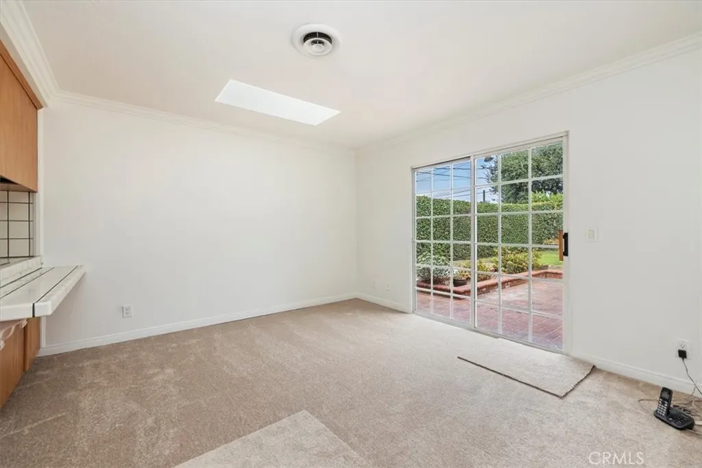 21319 E Benbow