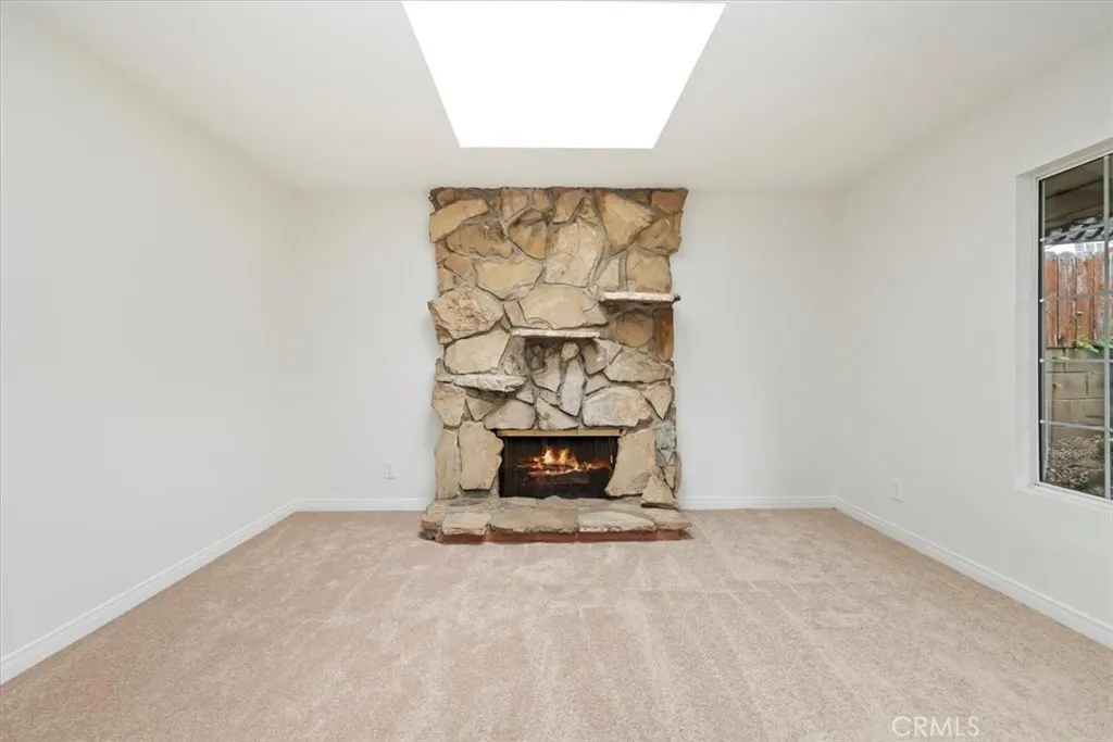 21319 E Benbow