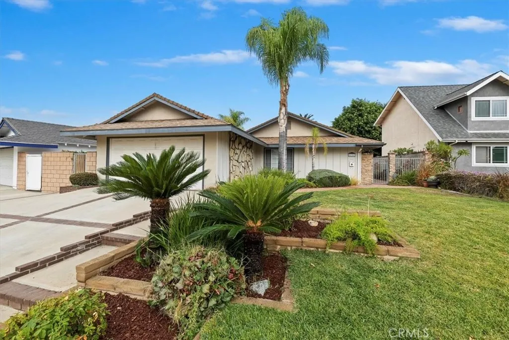 21319 E Benbow