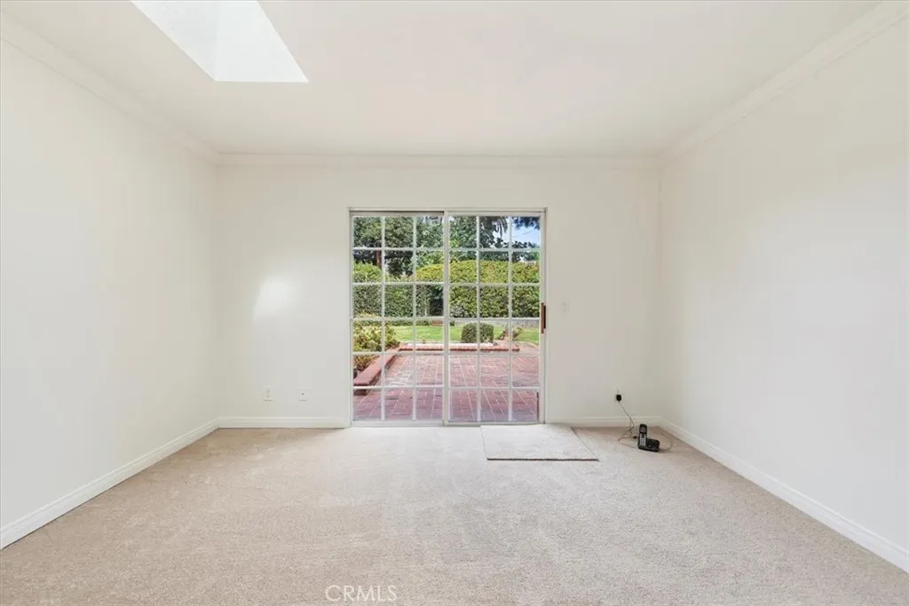 21319 E Benbow