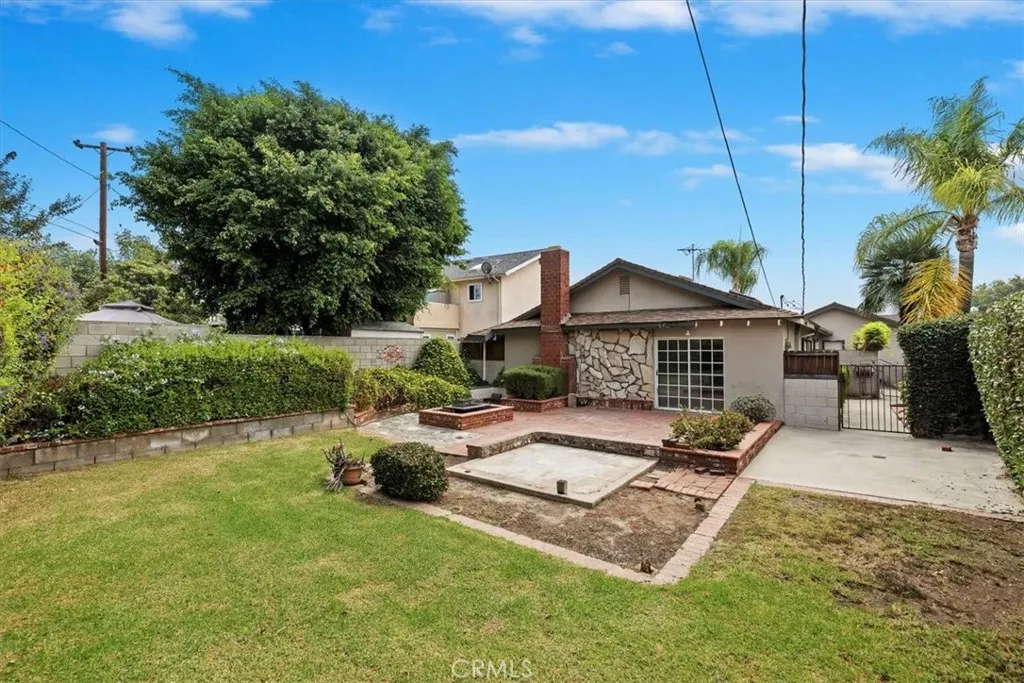 21319 E Benbow