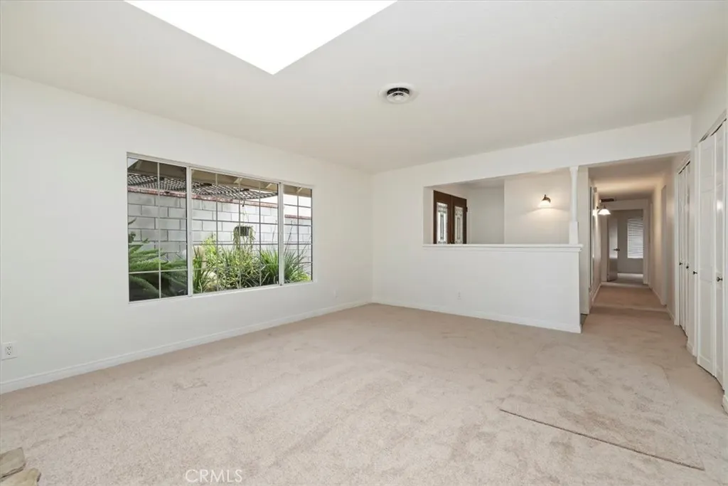 21319 E Benbow