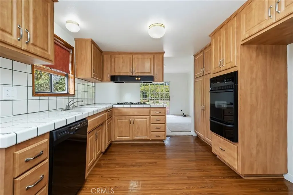 21319 E Benbow