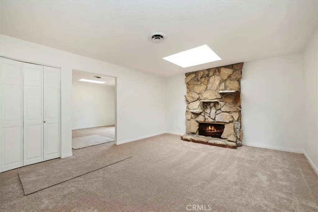 21319 E Benbow