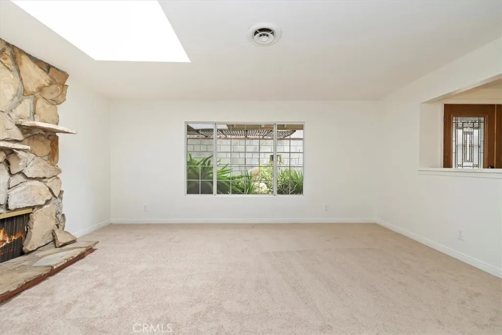 21319 E Benbow