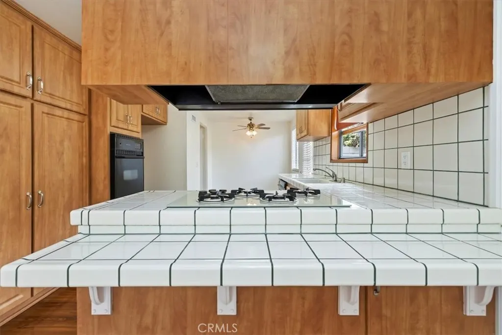 21319 E Benbow