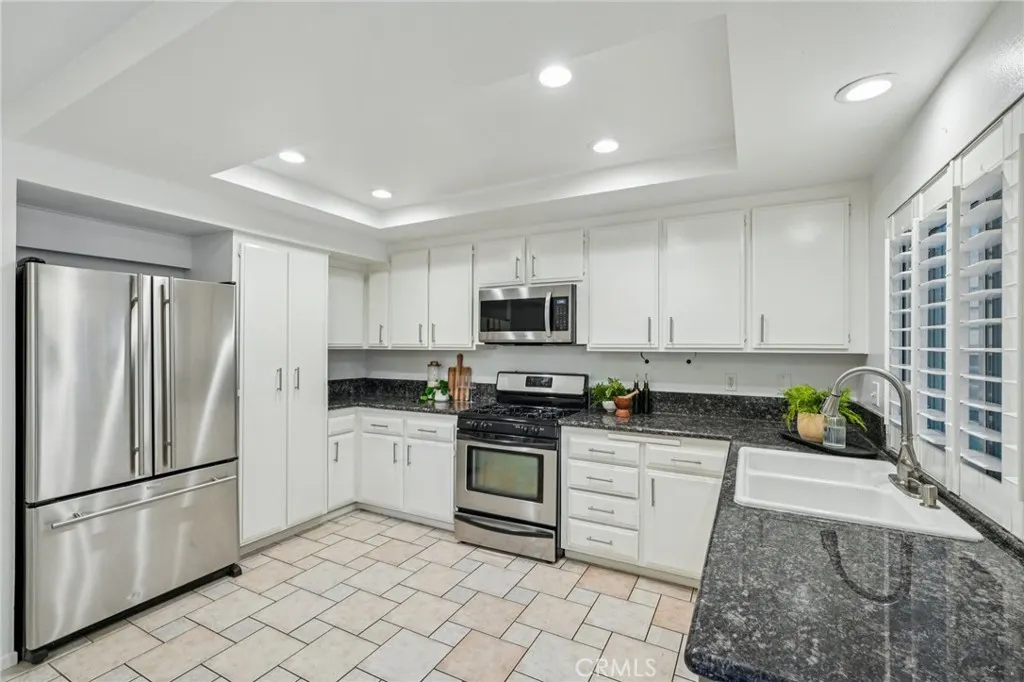 1287 Whisperglen