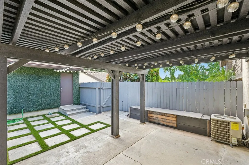 1287 Whisperglen
