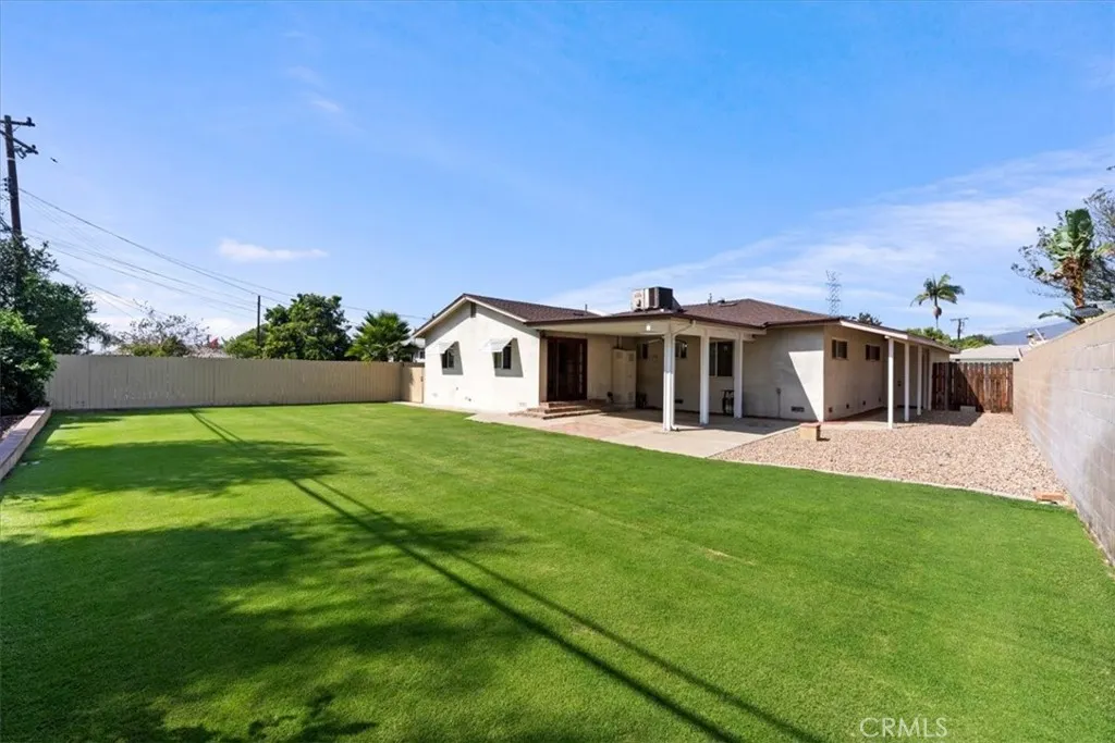 644 W Gaillard