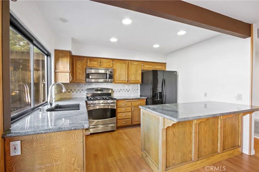 649 Cottonwood