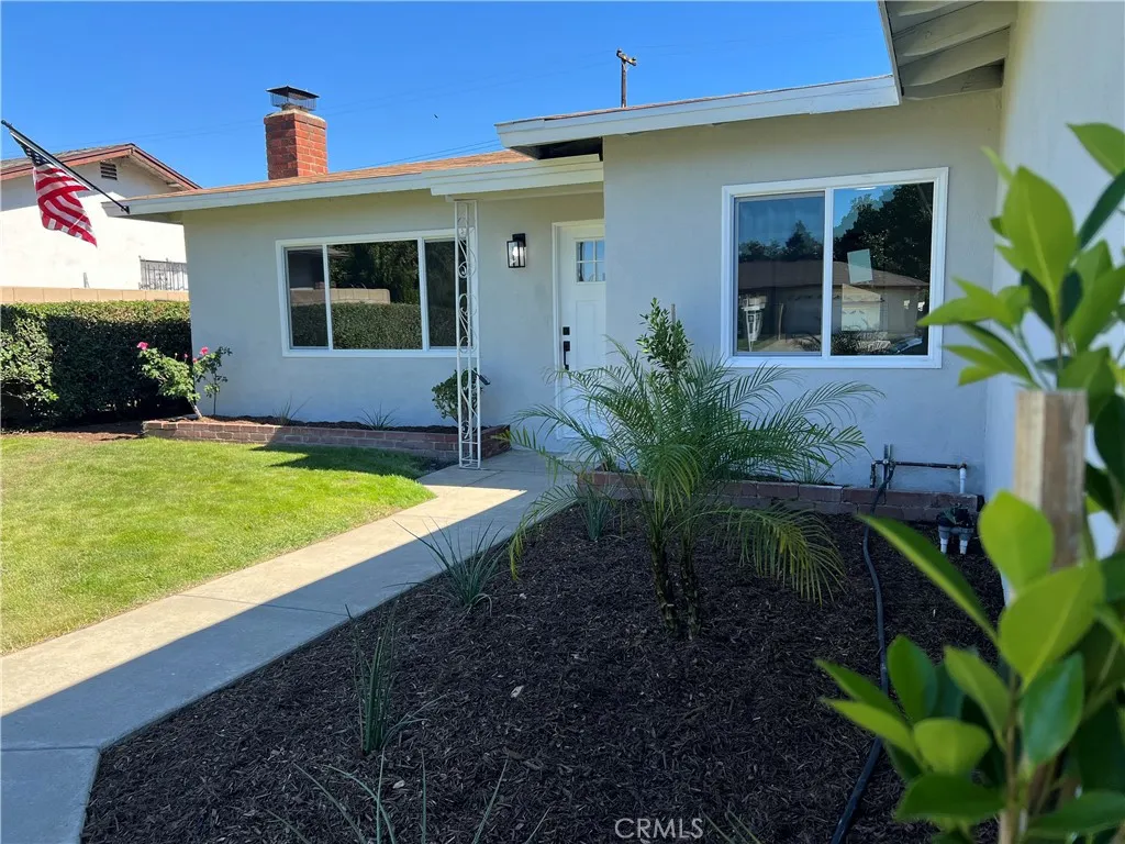 10243 Fremont
