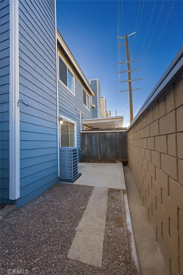 1604 S Mountain Avenue, #D