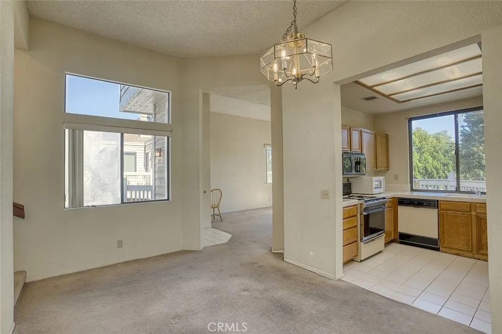 4900 N Grand Avenue #212