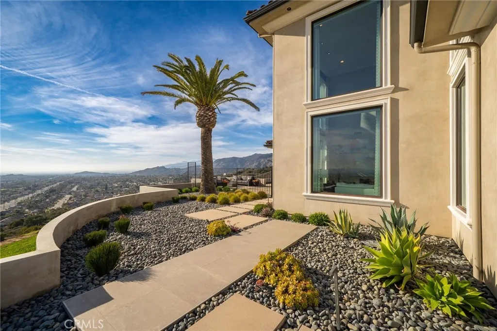 4485 Broken Spur Road