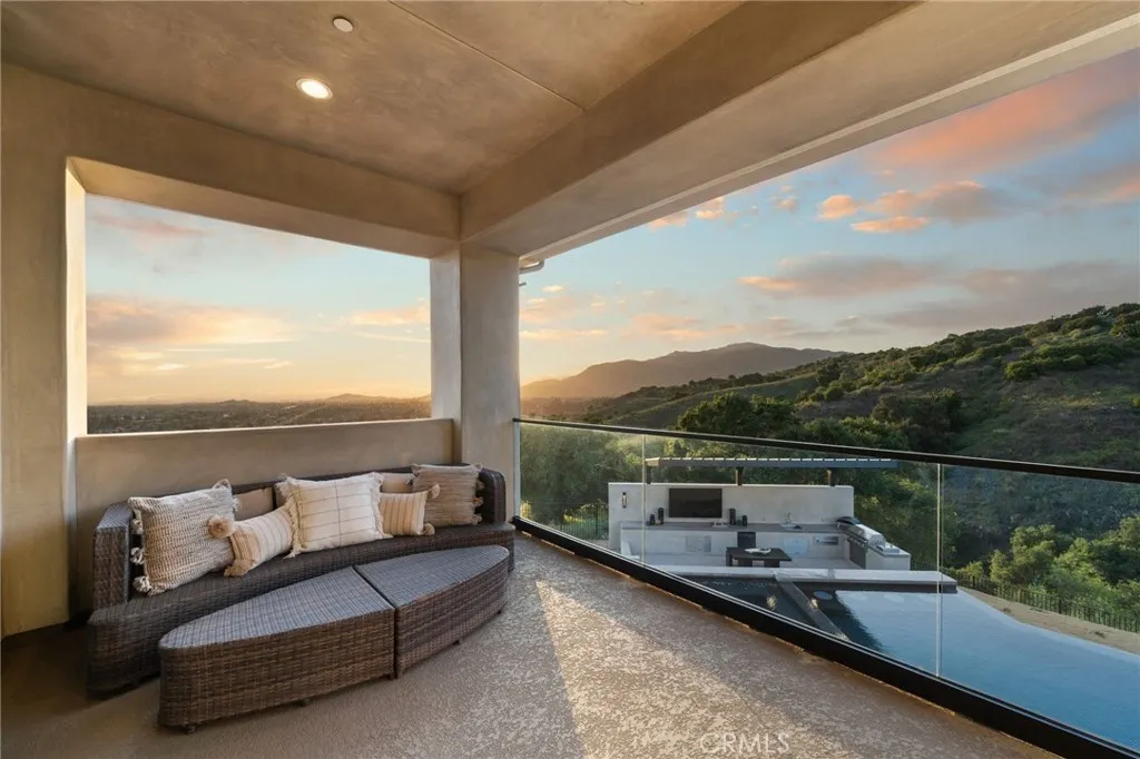 4485 Broken Spur Road