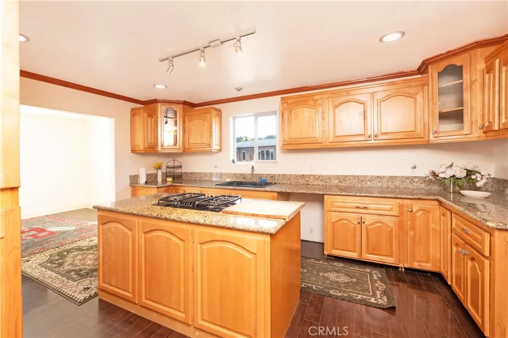 4459 Merced