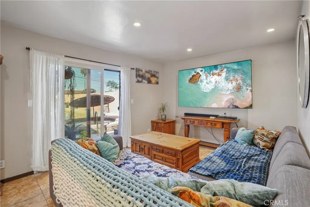 16559 Mcwood