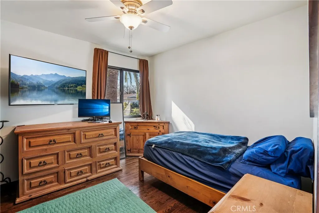 16559 Mcwood