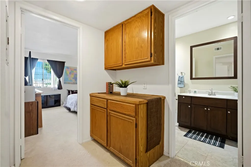 4900 N Grand Avenue #215