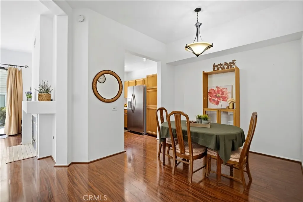 4900 N Grand Avenue #215