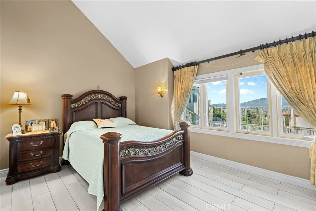 1603 Calle Cristina